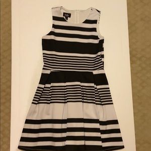 By & By Girls dress black and white 16